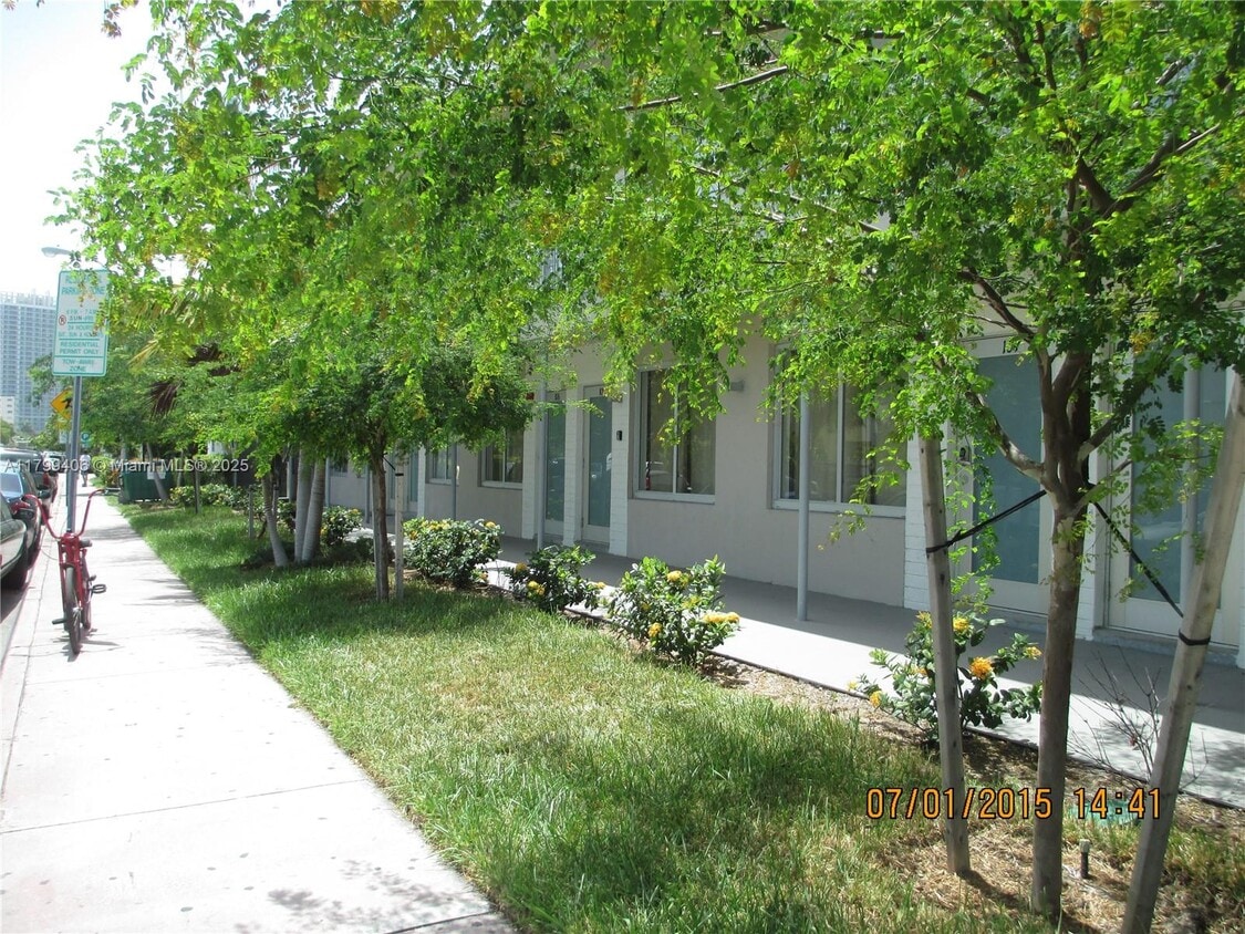 Foto principal - 801 15th St