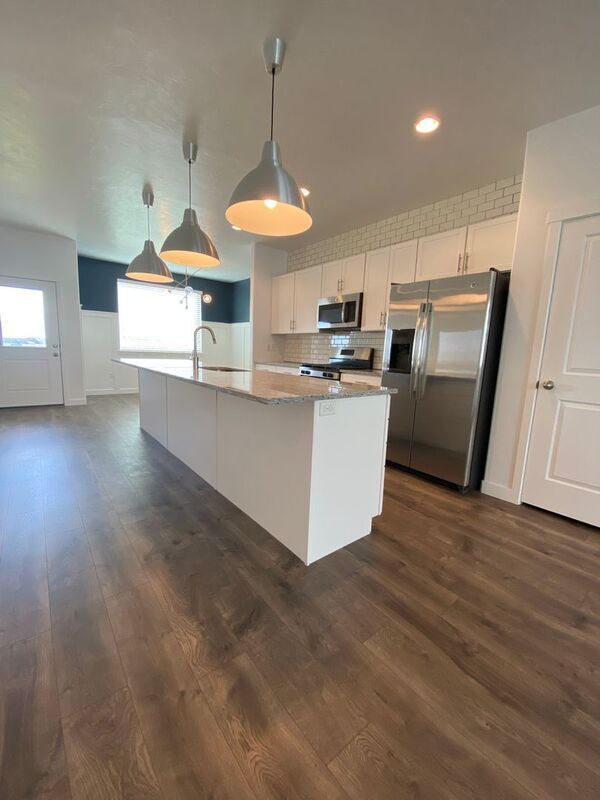 Building Photo - 10853 Big Meadow Dr