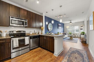 Building Photo - 131 Ponce