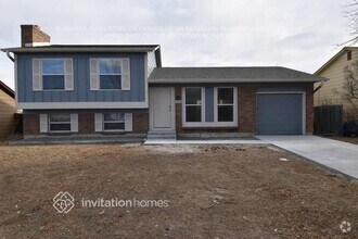 Building Photo - 1656 Cottonwood St