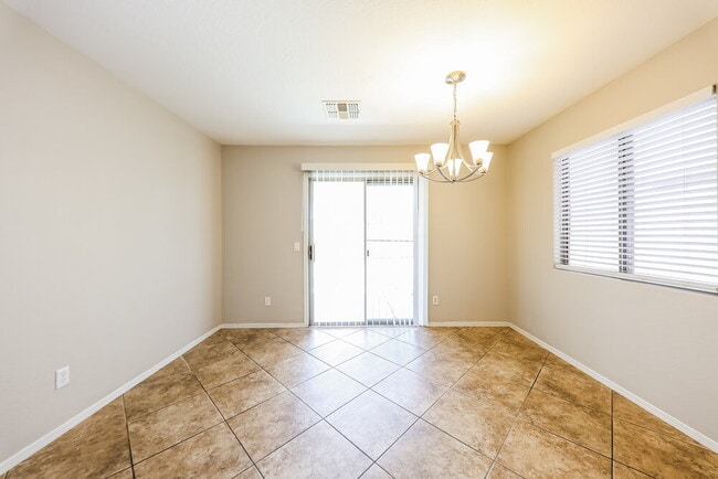 Building Photo - 15955 W Winchcomb Dr