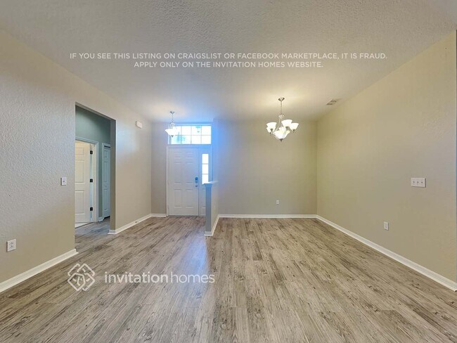 Foto del edificio - 3652 Sandhill Crane Dr