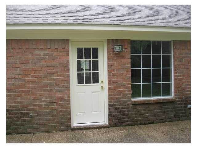Foto del edificio - 9274 Charly Hill Ln