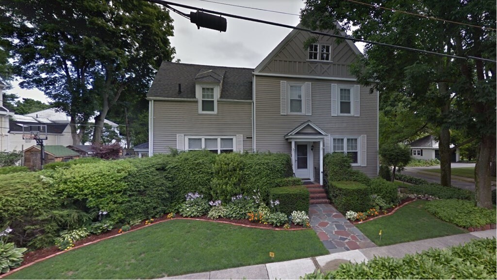 79 Bacon St, Winchester, MA 01890 Townhome Rentals in Winchester MA