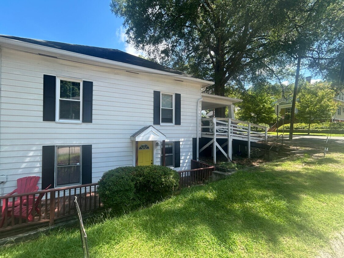 Primary Photo - Spacious Renovated Lakewood Duplex with All Appliances! Walk to Restaurants and Coffee!