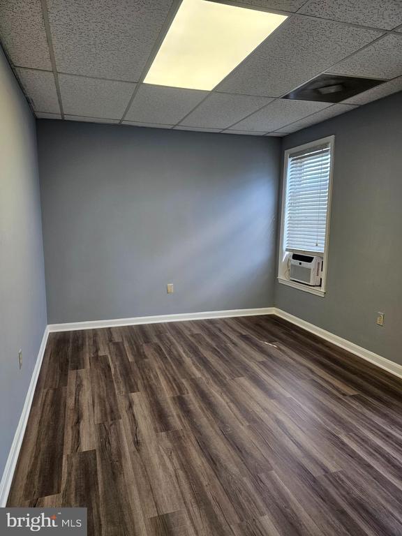 Foto del edificio - 505 E Main St