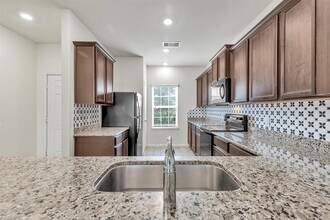 Building Photo - 1017 Misty Patch Dr