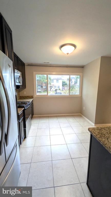 Foto del edificio - 1517 Winterberry Dr