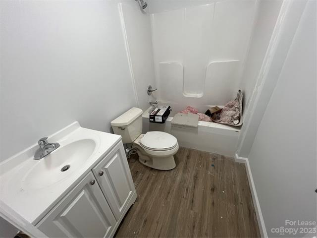 Foto del edificio - 2322 Shade Tree St