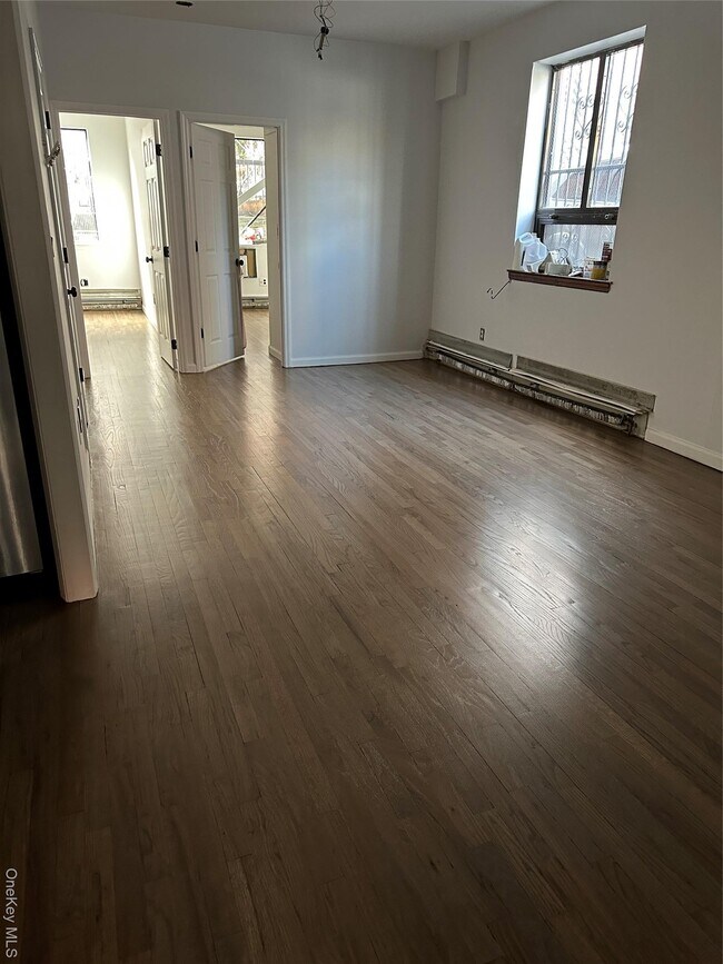 Foto del edificio - 40-14 60th St