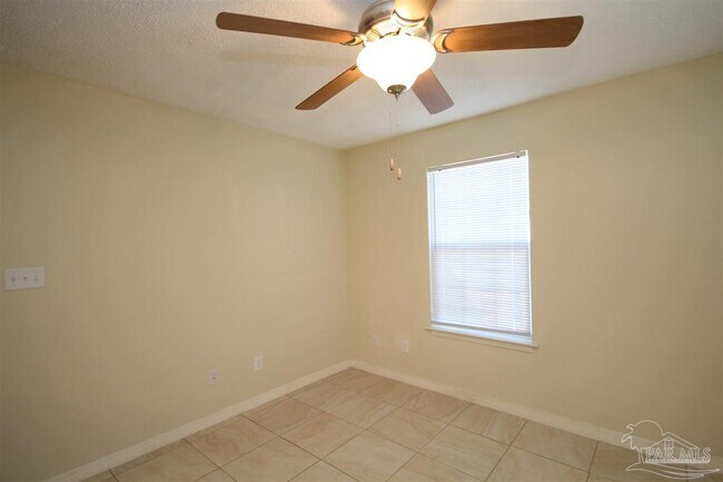 Foto del edificio - 3417 W Fisher St