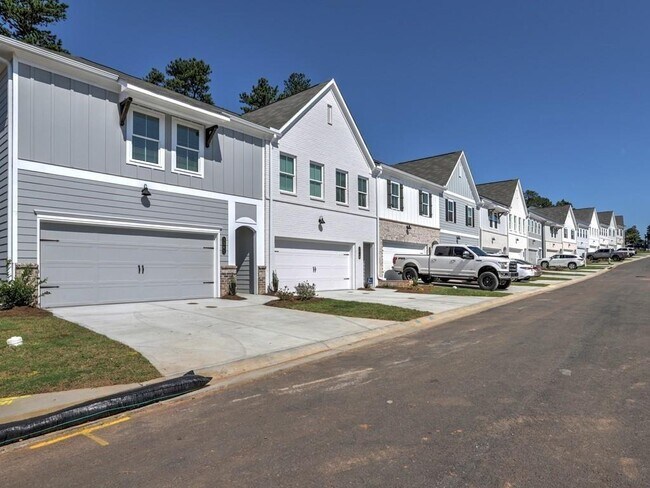 Foto del edificio - 3341 Verdi Ln