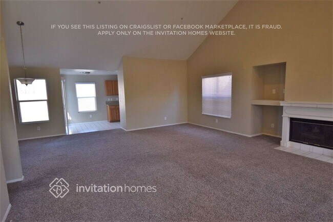 Building Photo - 7400 Nye Dr