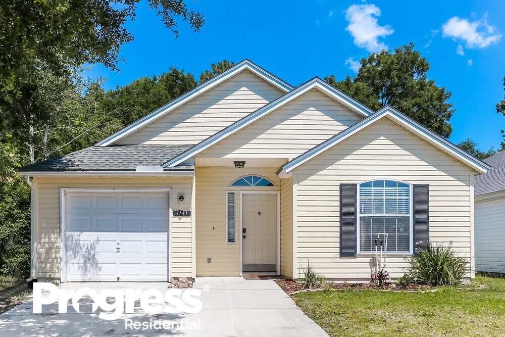 1141 Brookwood Bluff Rd E, Jacksonville, FL 32225 House for Rent in Jacksonville, FL