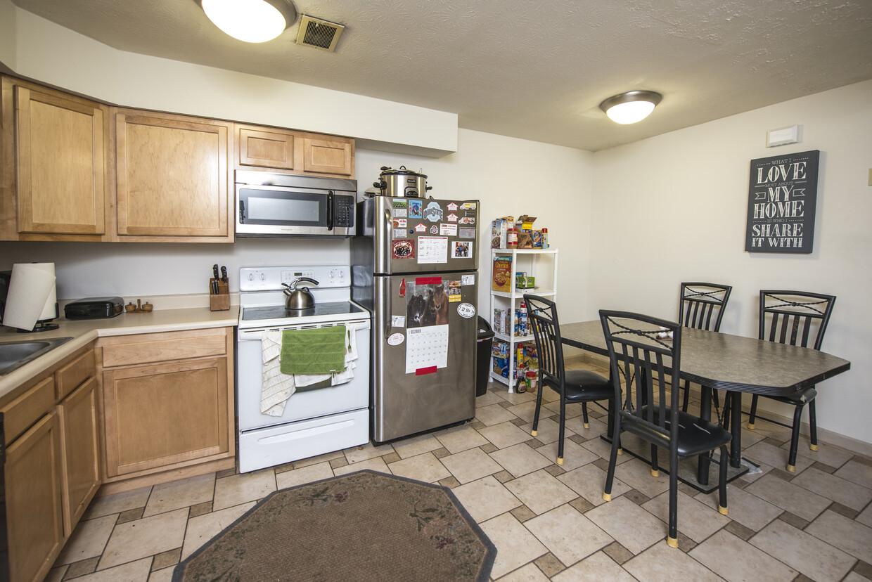 Foto principal - 55 E Woodruff Ave