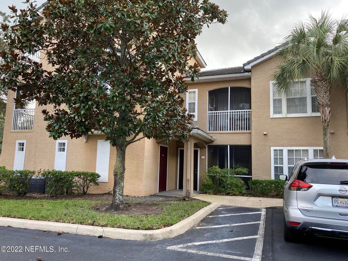 10075 Gate Pkwy Unit 901, Jacksonville, FL 32246 Condo for Rent in