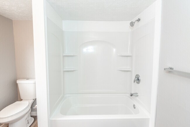 Baño - 274 Center Church Rd