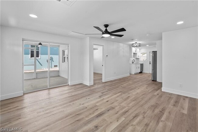 Foto del edificio - 1855 Danford St