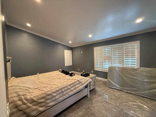 Building Photo - Eagle Ranch Community-2 Story 4 bedrooms Spanish Style Home