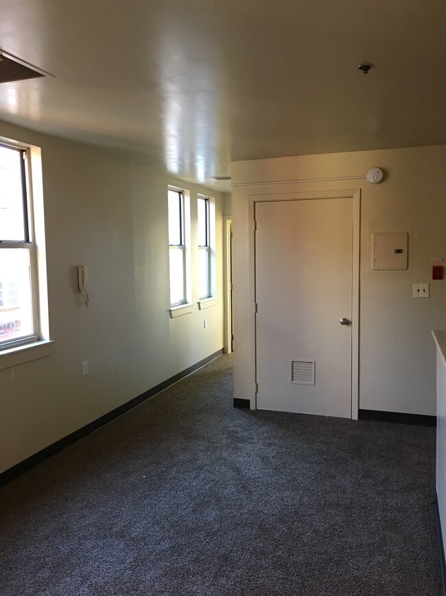 7174 Ogontz Ave Unit C, Philadelphia, PA 19138 Apartments in Philadelphia, PA