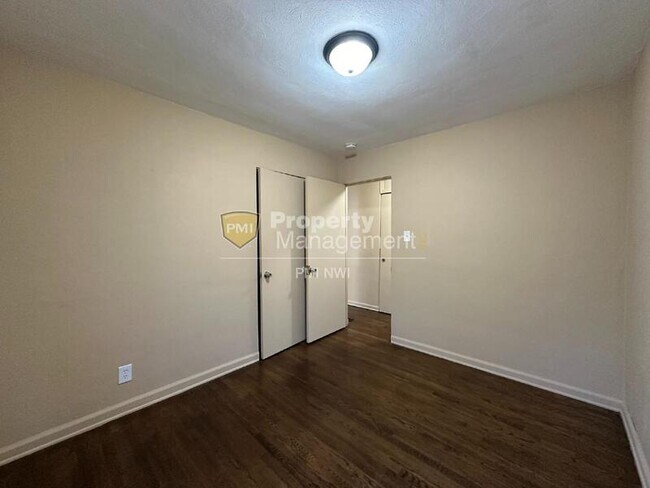 Foto del edificio - 4323 E 11th Ave
