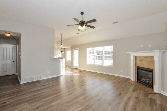 Building Photo - 3181 Scott Hill Cir