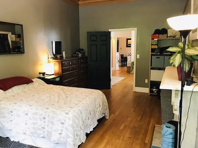 Building Photo - 95 Dale St