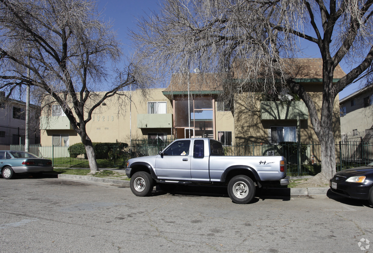 Building Photo - 13219 Barbara Ann St