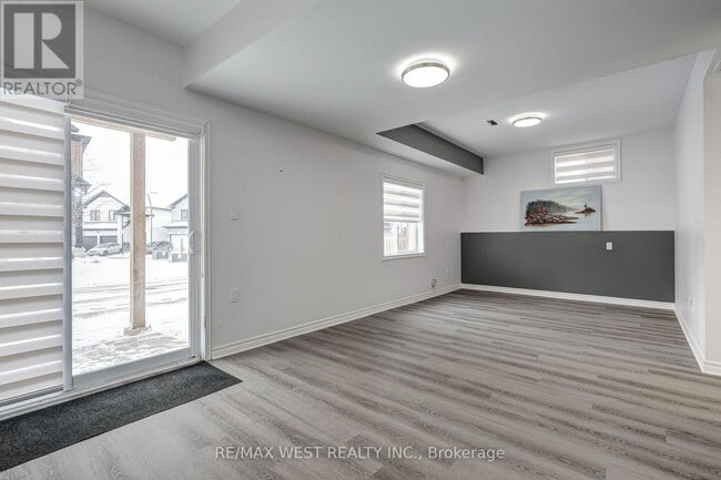 Photo du bâtiment - 2607 Sheffield Blvd