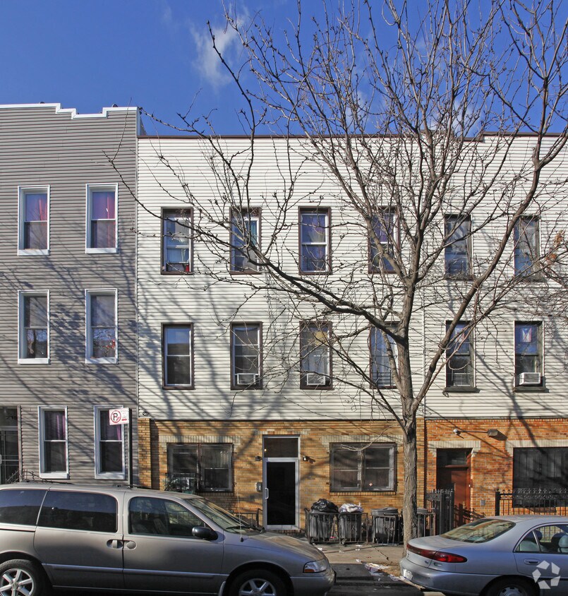 Building Photo - 217 Suydam St