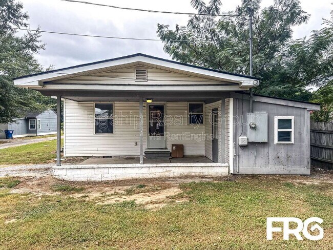 Foto del edificio - 122 Blaire Ln