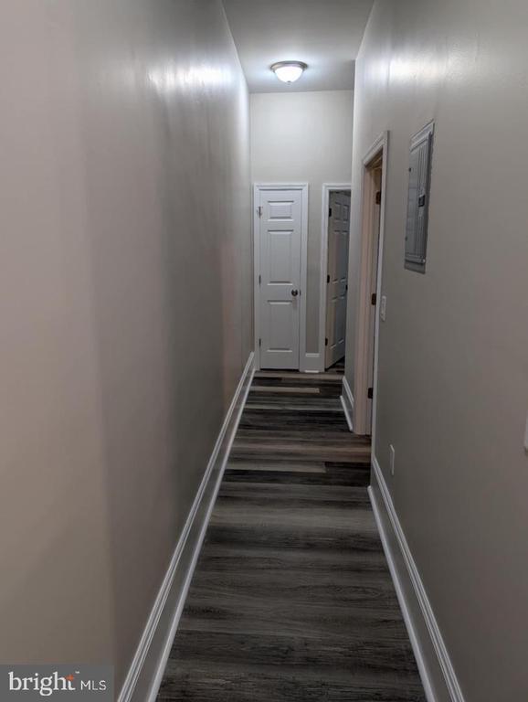 Foto del edificio - 305 Evesham Ave W