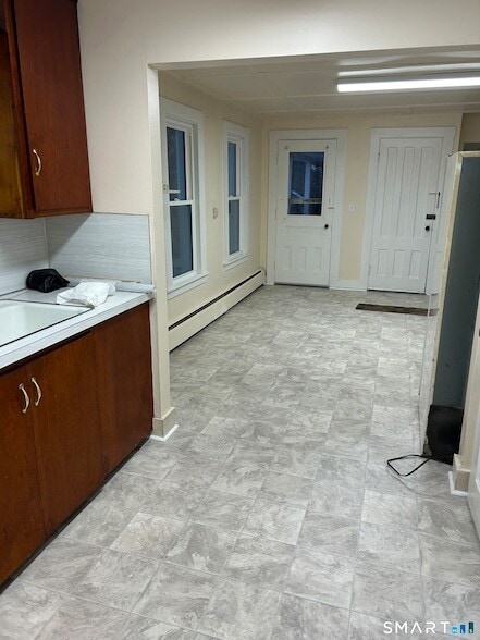 Photo - 63 Woodbine St Apartment