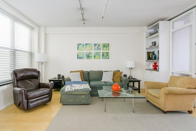 Foto del edificio - 453 Washington St