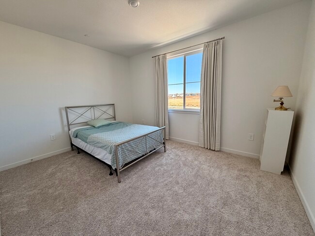 Building Photo - 5418 Grand Marina Way