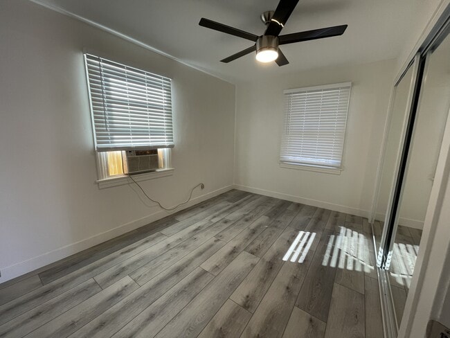 Dormitorio - 361 Cedar St