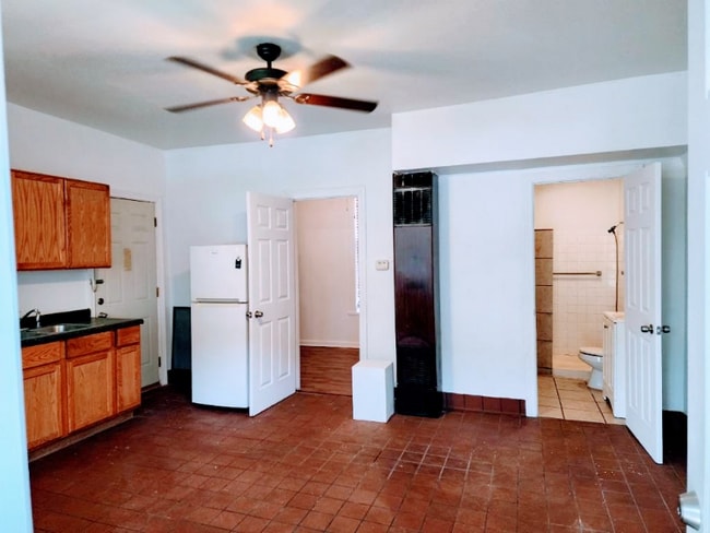 Photo - 1710 W 37th St Apartment