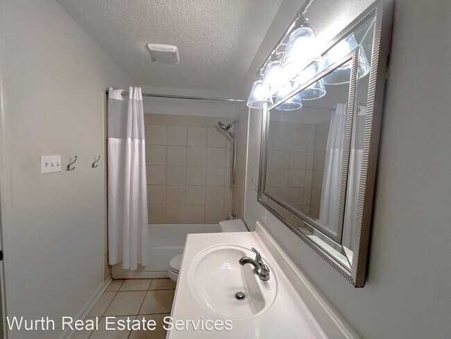 Building Photo - 3 br, 2 bath House - 8646 Barnett Dr.