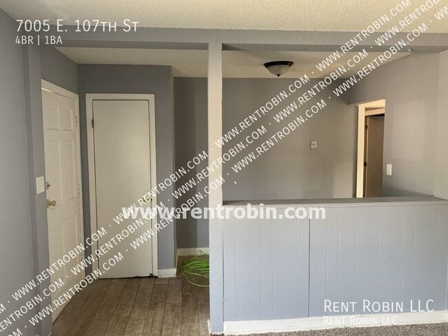 Foto del edificio - 7005 E 107th St