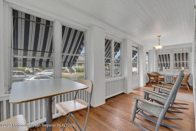 Foto del edificio - 683 Main Ave