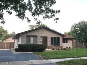 Building Photo - 3529 Carpenter St