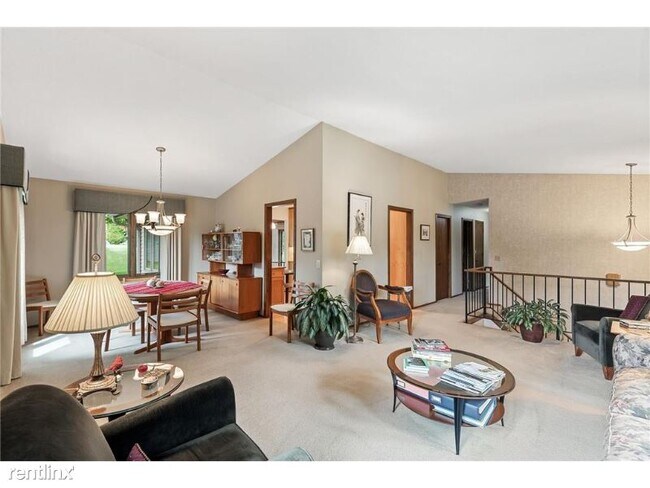 Building Photo - 3 br, 3 bath House - 3393 Chandler Road