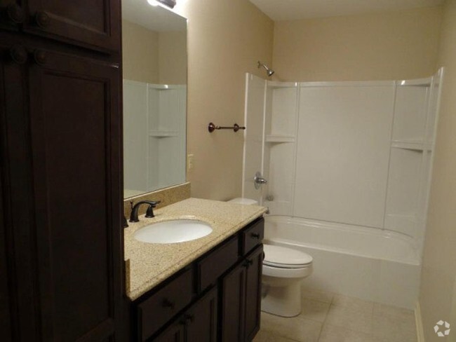 Bathroom - Cambridge Apartments