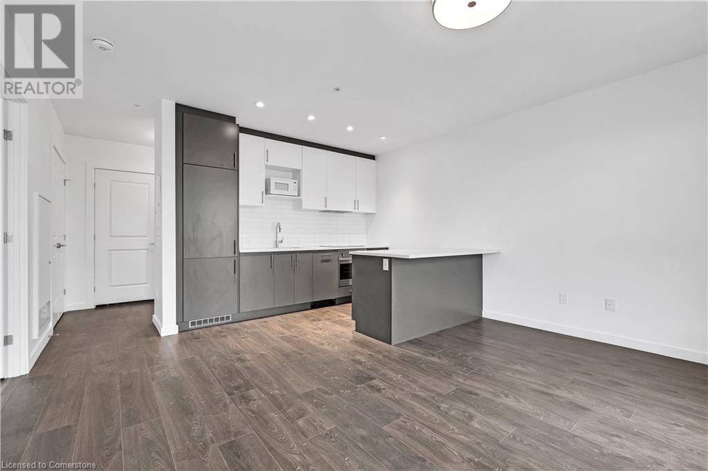 Photo principale - 181 King St S