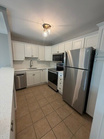 Foto del edificio - 1255 N Sandburg Terrace