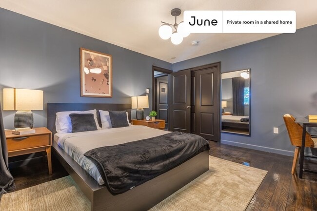 Building Photo - Room in Shared 6 bed/4 bath home in Brighton