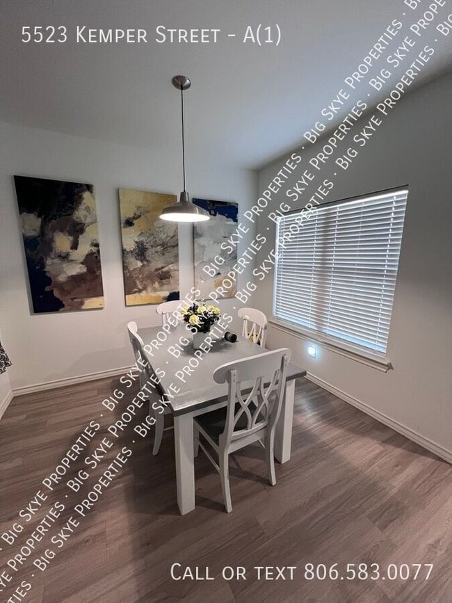 Foto del edificio - 5523 Kemper St