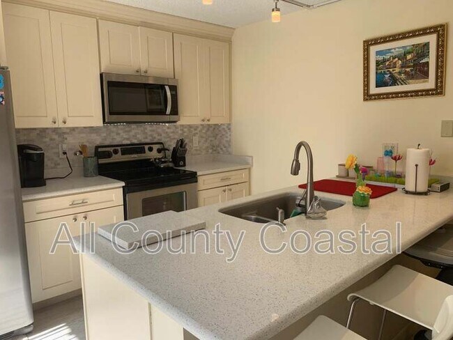 Building Photo - 623 Buttonwood Ln