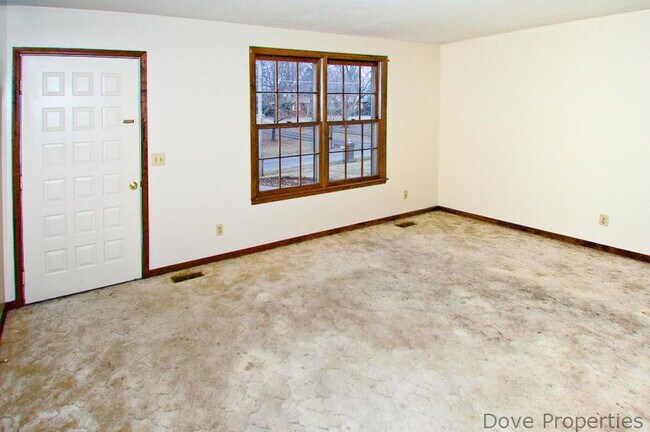 Foto del edificio - For Rent: 3BR, 2BA house