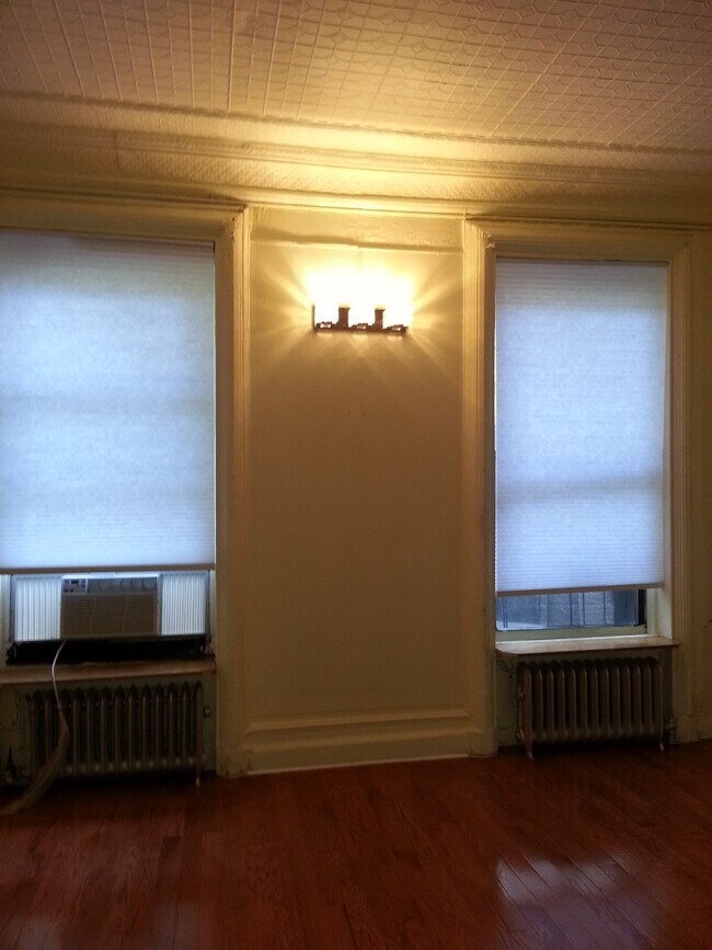 Foto del edificio - 809 Lexington Ave